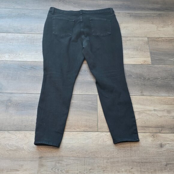 Women's Black Jeans By Time And True, Size: 18 - Picture 11 of 15